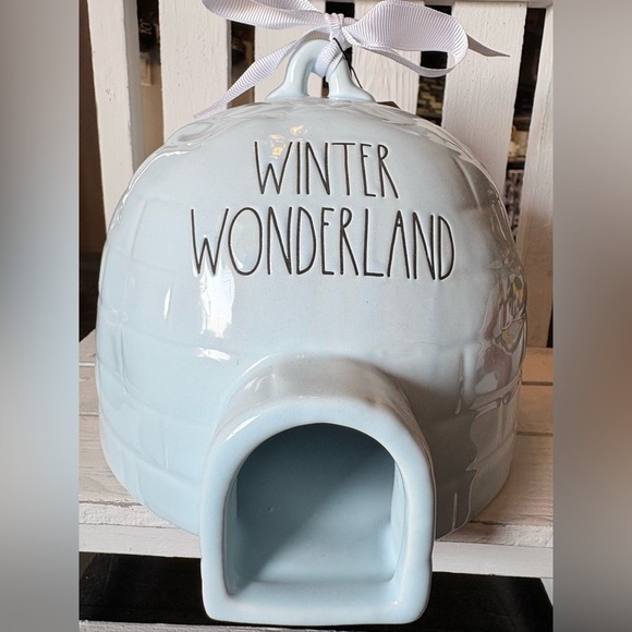 Rae Dunn Winter Wonderland Igloo BH - Picture 1 of 5